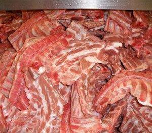 Buy-Quality-Grade-A-Frozen-Pork-Neck-Bones-300x263-1.jpg - Cooperativa Central Aurora Alimentos